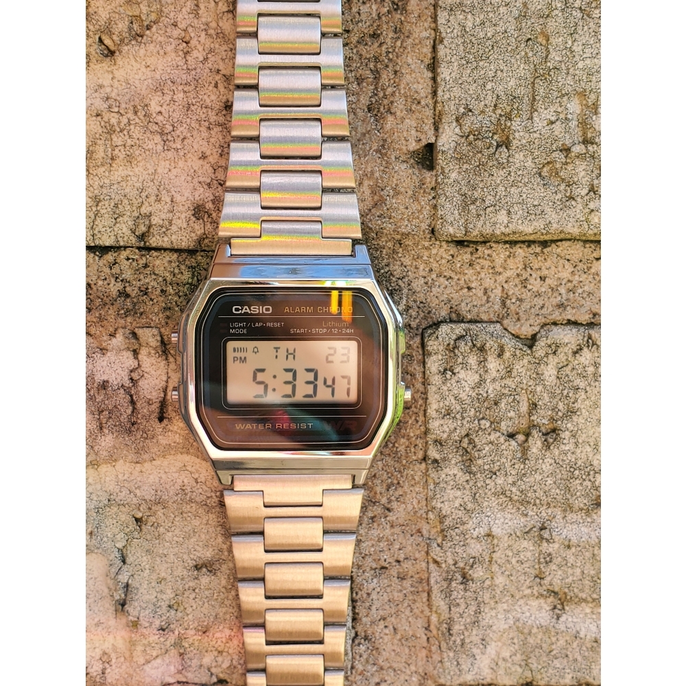 Vintage style Casio watch - silver